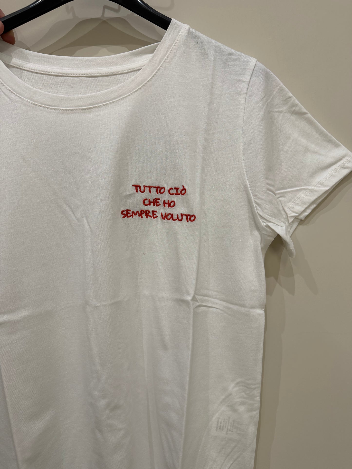 T-SHIRT AMORE