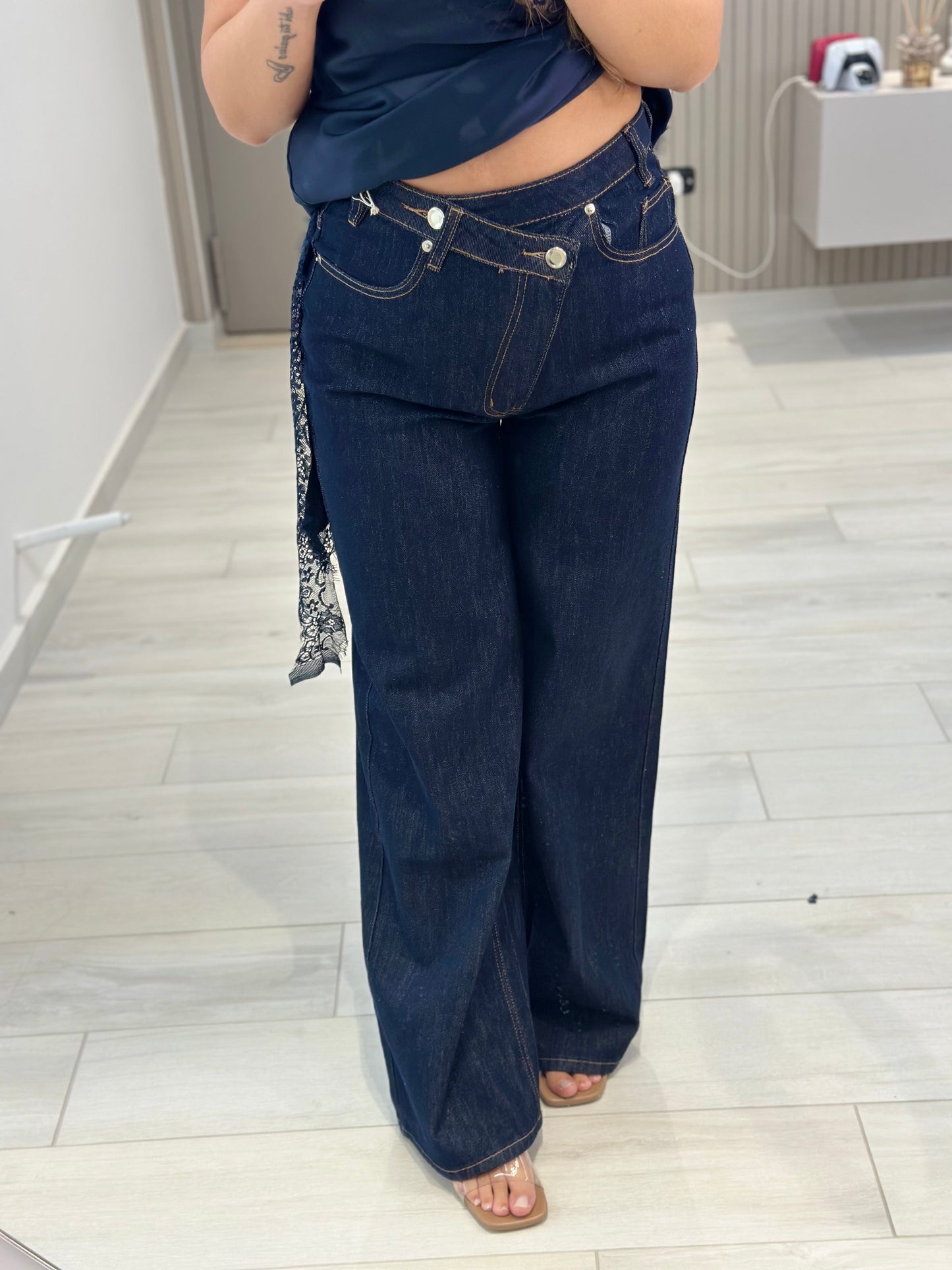 JEANS ASIMMETRICO